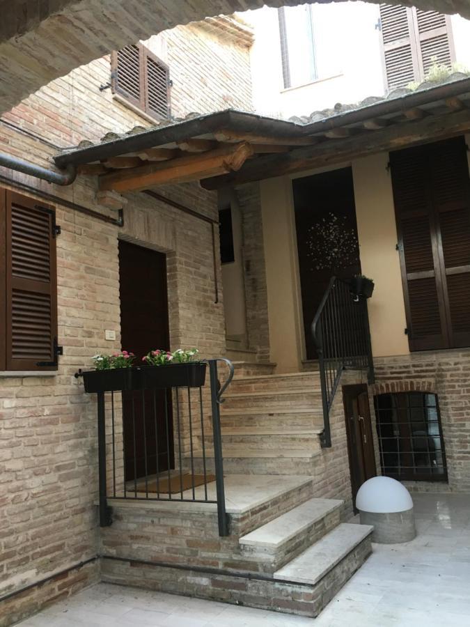 Il Borghetto Medievale Suite Fabriano Dış mekan fotoğraf
